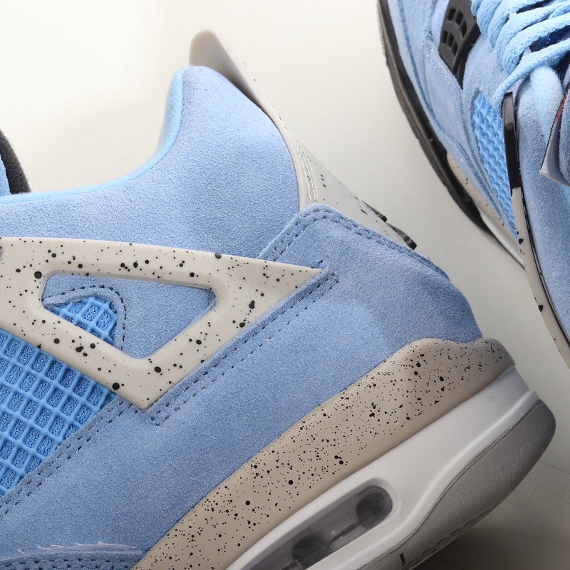 Air Jordan 4 "University Blue"