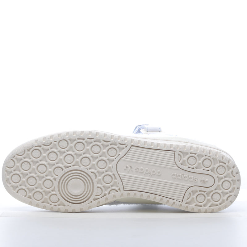Adidas Forum 84