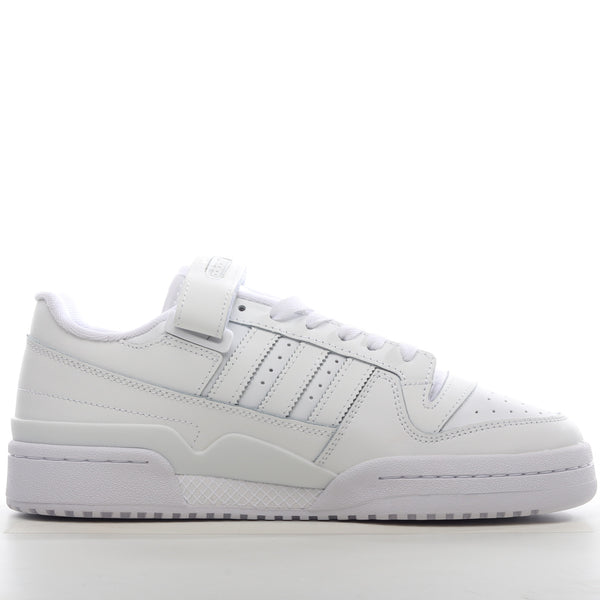 Adidas Forum 84