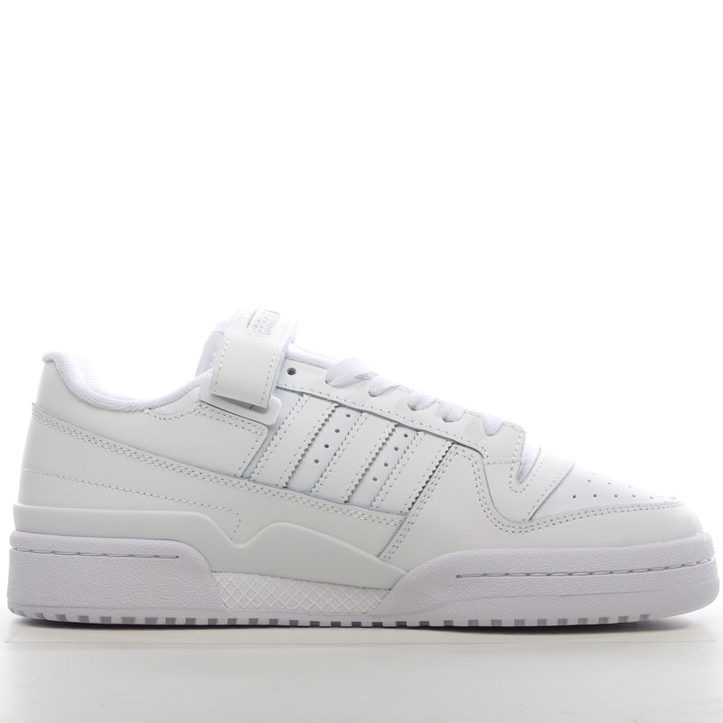 Adidas Forum 84