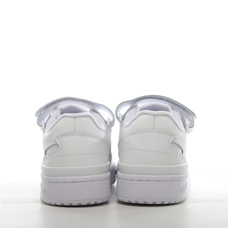 Adidas Forum 84