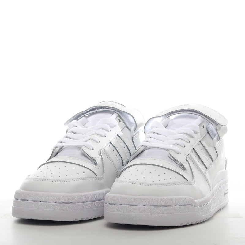 Adidas Forum 84
