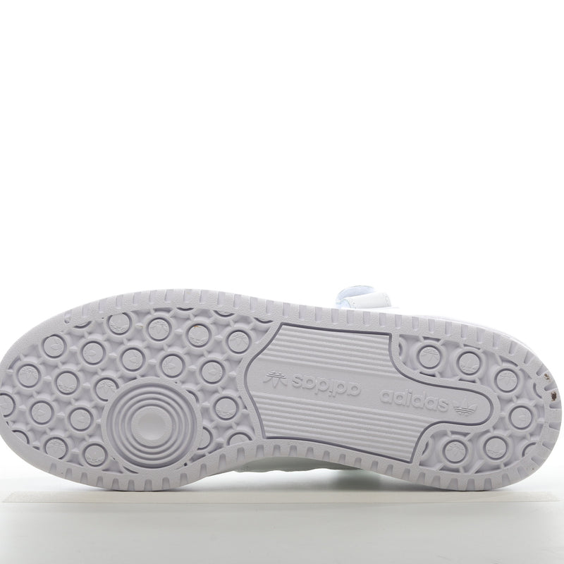 Adidas Forum 84