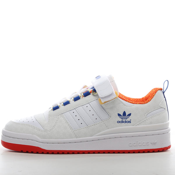 Adidas Forum 84