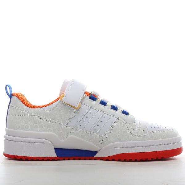Adidas Forum 84