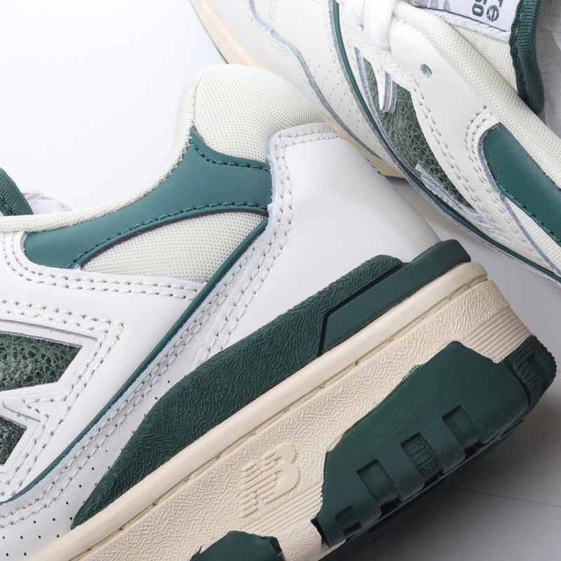 New Balance 550